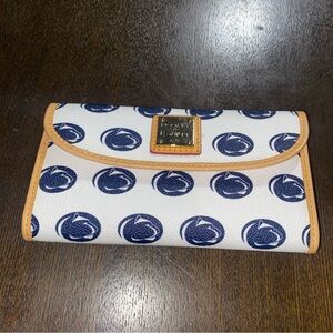 Penn state Dooney and Bourke large wallet